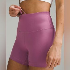 Lululemon Wunder Train High-Rise Short 4"